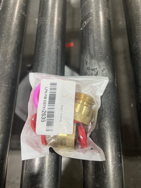 Photo 1 of QUICK CONNECTORS