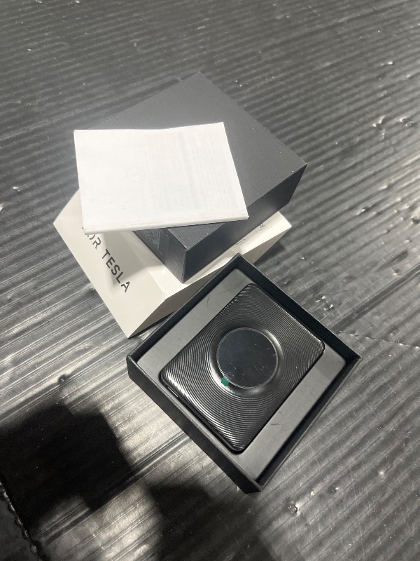Photo 1 of Tesla Carplay, Wireless Carplay Adapter & Android Auto for Tesla Model 3/Model Y, 2016-2024 Years, Plug & Play Instant, 2.4G+5G Dual-Band WiFi