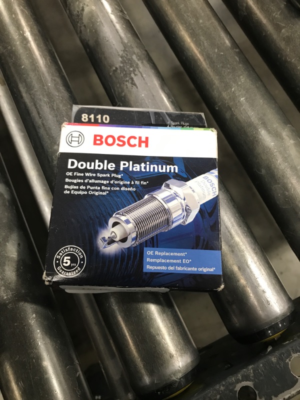 Photo 1 of BOSCH 8110 OE Fine Wire Double Platinum Spark Plug - Pack of 4