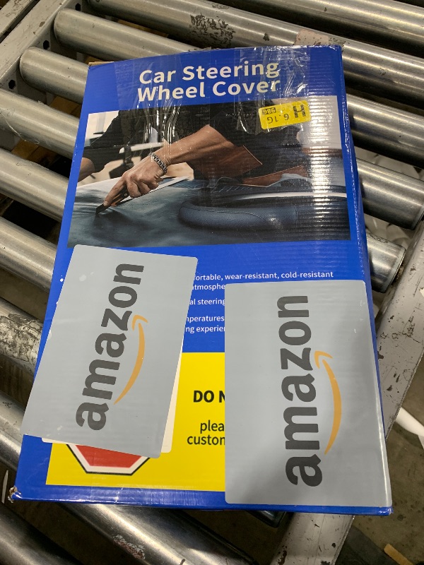 Photo 1 of WHEEL COVER 