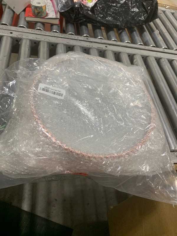 Photo 1 of Zopeal 18 PCS Clear Charger Plates with Beaded Rim 13 Inch Plastic Round Charger Plates Bulk for Dinner Home Kitchen Wedding Party Tabletop(Rose Gold)