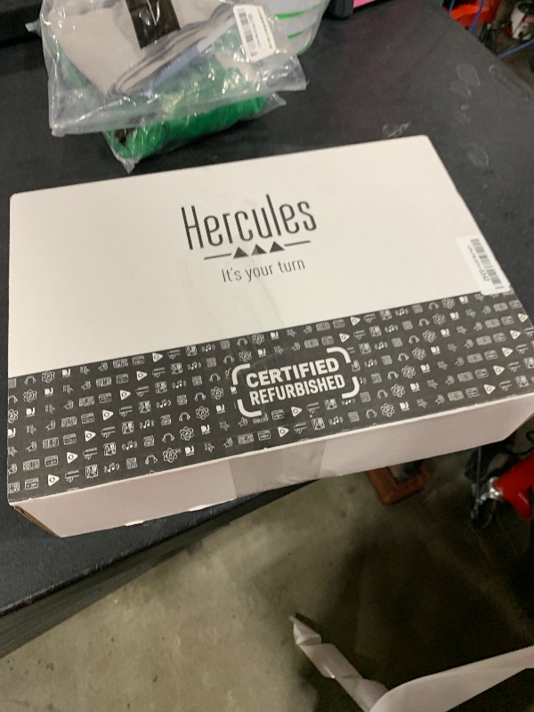 Photo 1 of Hercules DJControl Inpulse 200 DJ Controller - (Renewed)