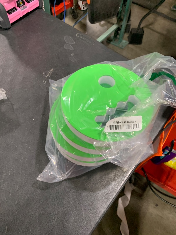 Photo 1 of Hungdao 4 Pcs Water Exercise Discs Water Weights for Pool Exercise Set EVA Foam Aerobic Equipment for Adults Hand Held Pool Resistance for Swimming Beginners Arthritis(White and Green)