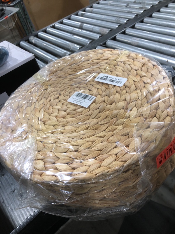 Photo 1 of 10 Pack, Round Woven Placemats, Natural Water Hyacinth Place mats, Braided Straw Table Mats for Dining Table, Christmas Placemats (13.8 inch)