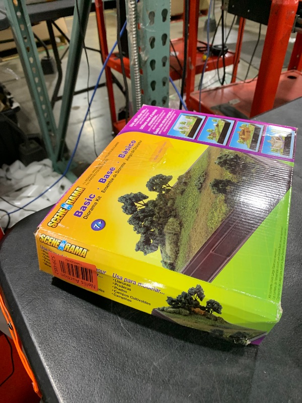 Photo 1 of Diorama Kit-Basic