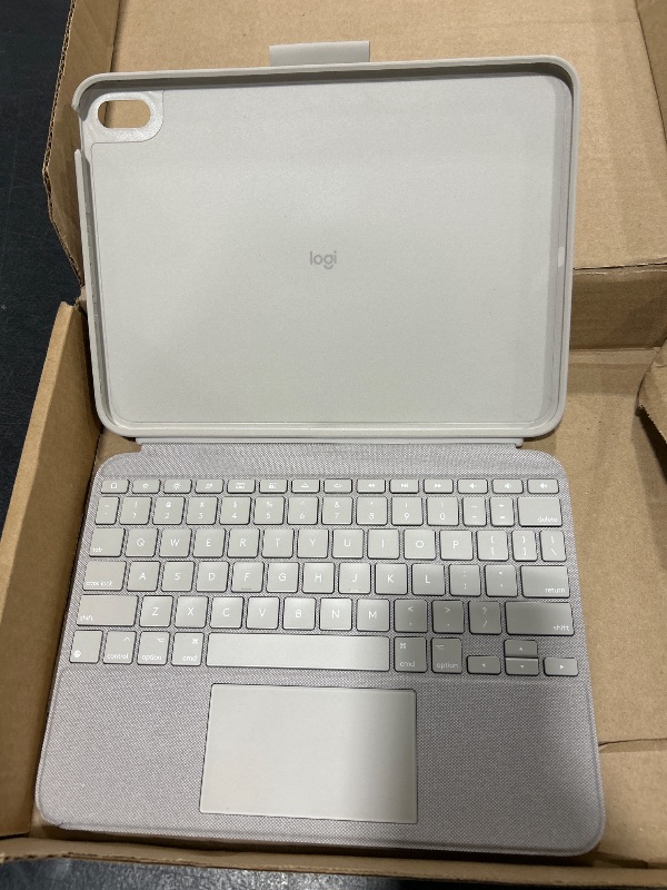 Photo 1 of LOGI TECH IPAD KEYBOARD CASE 
