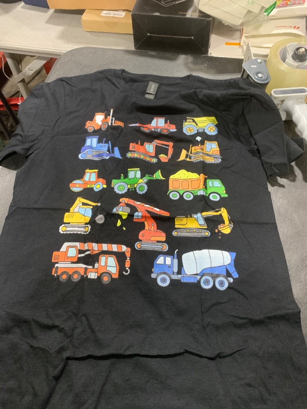 Photo 1 of Kids tractor shirt Size S