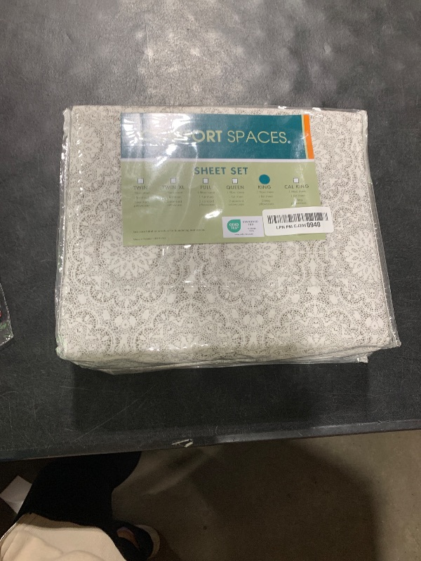 Photo 1 of Comfort Spaces 100% Cotton Sheets King, Breathable, Naturally Cool Cotton Sheets, Soft Cotton Bed Sheets with 14" Elastic Pocket Fits up to 16" Mattress, All Seasons Sheet Set, Adelia Gray 4 Piece