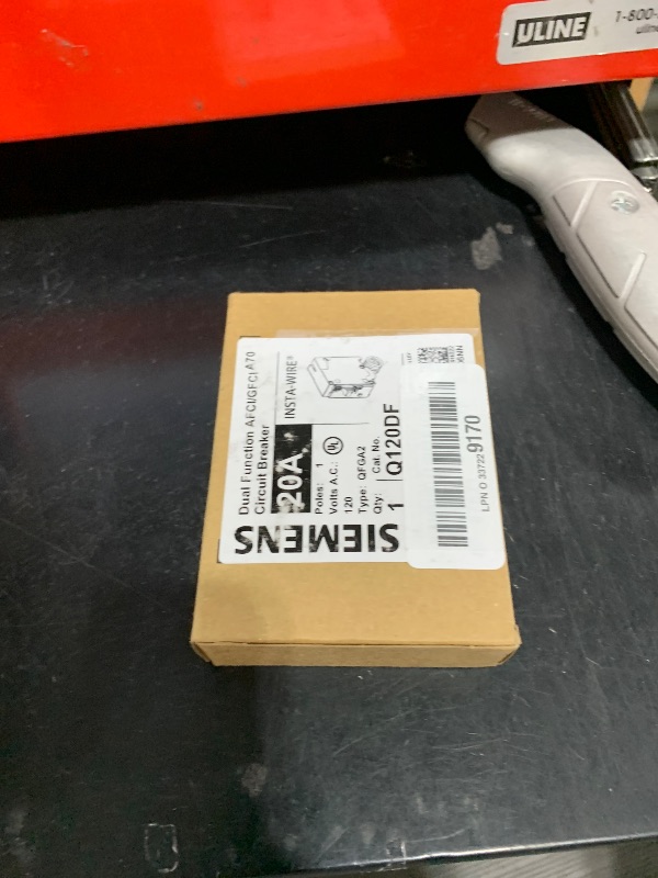 Photo 1 of SIEMENS Q120DF 20-Amp Afci/Gfci Dual Function Circuit Breaker, Plug-in Load Center Style