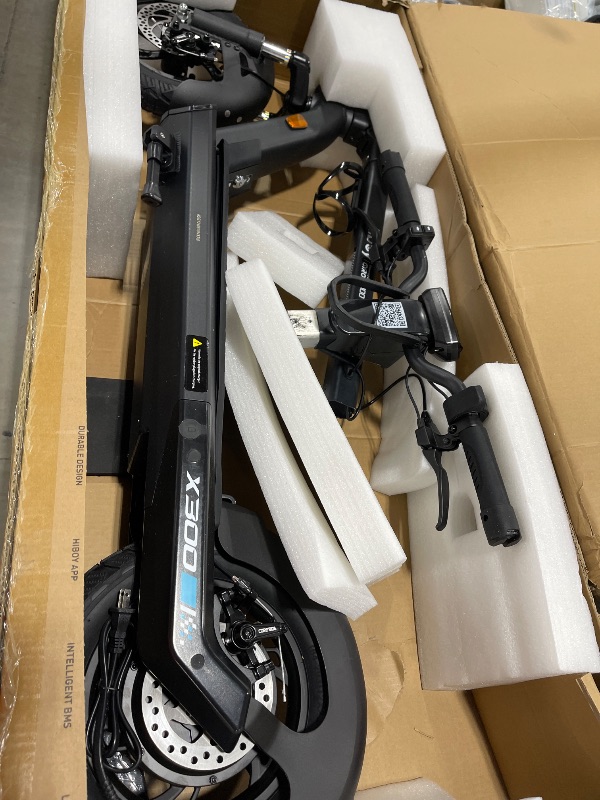 Photo 1 of Hiboy Electric Scooter, 700W Peak Motor, 12" Pneumatic Tires, 23 Mph & 38 Miles Range, Hydraulic Suspension, Folding Commuter Electric Scooter for Adults