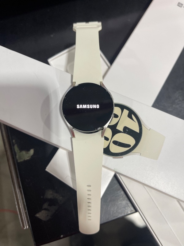 Photo 1 of Samsung Galaxy Watch 6 40mm LTE Smartwatch, Fitness Tracker, Personalized HR Zones, Advanced Sleep Coaching, Heart Monitor, BIA Sensor for Health Wellness Insights, Big Screen, US Version, Gold