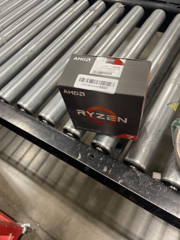 Photo 1 of AMD Ryzen 7 5800X 8-core