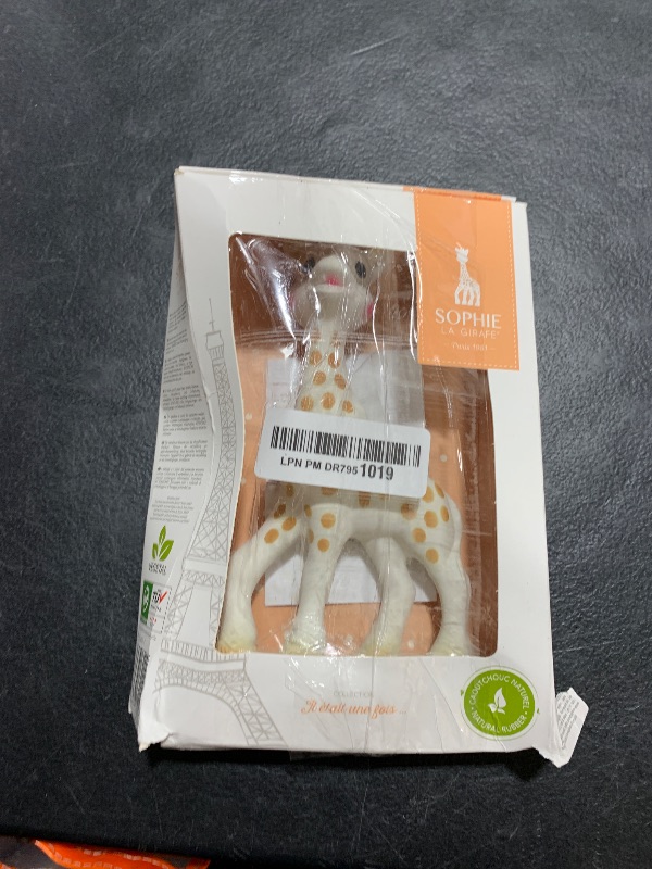 Photo 1 of Sophie la girafe | Handcrafted for 60 Years in France | 100% Natural Rubber | Designed for Teething Babies | Awaken All 5 Senses | Easy to Clean | Pack of 1