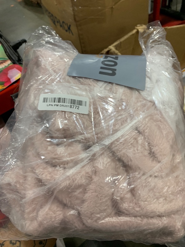 Photo 1 of Exclusivo Mezcla Plush Fuzzy Fleece Throw Blanket, Super Soft, Fluffy and Warm Blankets for Couch, Bed, All Season Use (40x50 Inches, Dusty Pink)