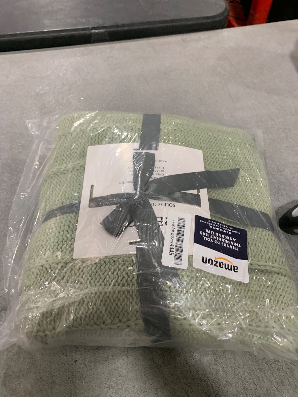 Photo 1 of RECYCO Cable Knit Sage Green Throw Blanket for Couch, Super Soft Warm Cozy Decorative Knitted Throw Blanket 2.3LB for Bed, Sofa, Chair 50"x60"
