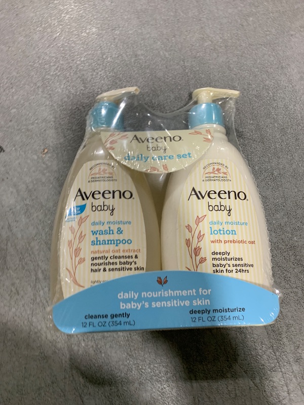 Photo 1 of Aveeno Baby Daily Care Gift Set with Oat Extract & Prebiotic Oat, Contains Daily Moisturizing Body Lotion & Gentle 2-in-1 Baby Bath Wash & Shampoo, Hypoallergenic & Paraben-Free, Two Pack