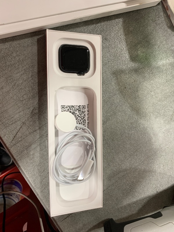 Photo 1 of Apple Watch SE (2nd Gen) [GPS 40mm] Smartwatch with Midnight Aluminum Case with Midnight Sport Band M/L. Fitness & Sleep Tracker, Crash Detection, Heart Rate Monitor
