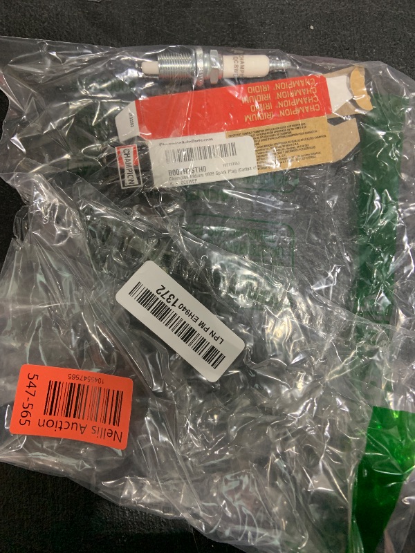 Photo 1 of Champion Iridium 9809 (QC8WEP) Pack of 4 (UPC 037551157273)