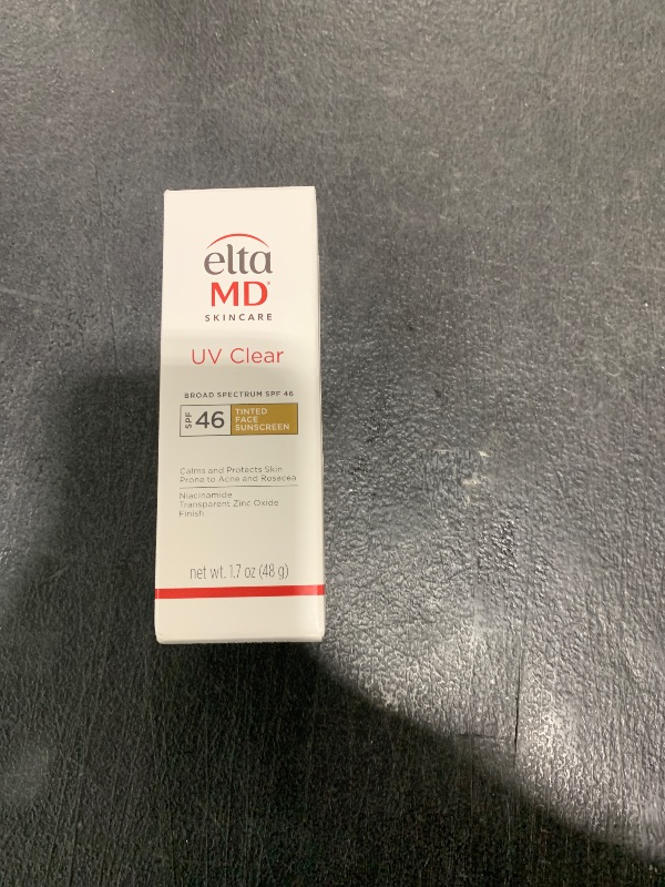 Photo 1 of EltaMD UV Clear Tinted Sunscreen for Face, SPF 46 with Zinc Oxide, Oil-Free, Dermatologist Recommended, For Acne-Prone Sensitive Skin, 1.7 oz