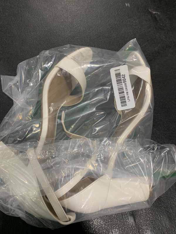 Photo 1 of DREAM PAIRS Women's Chunk Low Heel Pump Sandals,Size 8.5,White/Pu,CHUNK