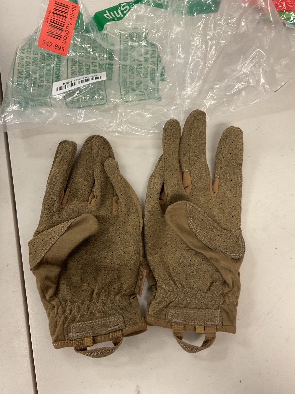 Photo 1 of Mechanix Wear: Tactical Specialty Vent Tactical Gloves, Touch Capable, High Dexterity, Gloves for Airsoft, Paintball, and Field Work, Work Gloves for Men (Brown, Small)
