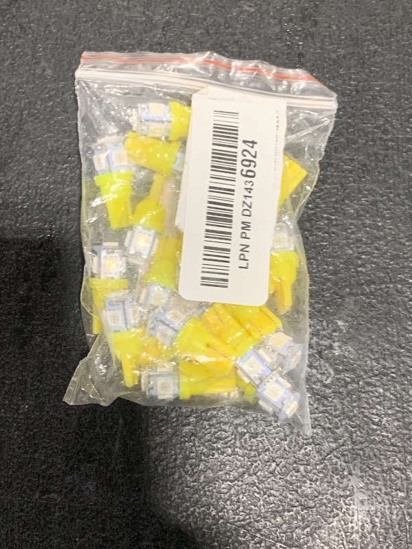 Photo 1 of HZEL 20PCS T10 194 Car LED Light Bulb, 5SMD 5050 12V 168 W5W 2825 Vehicle Wedge License Plate Bulb, Automotive Interior Dome Map Door Trunk Courtesy Dash Lamps Accessories, Universal Fit (Yellow)