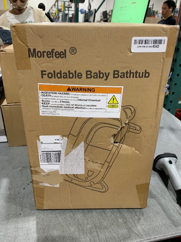 Photo 1 of MoreFeel Collapsible Baby Bathtub for Newborn with Thermometer & 1 Hooded Towel & 1 Soft Floating Cushion,Portable Travel Bathtub with Drain Hole, Durable Foldable Baby Tubs for Infants to Toddler