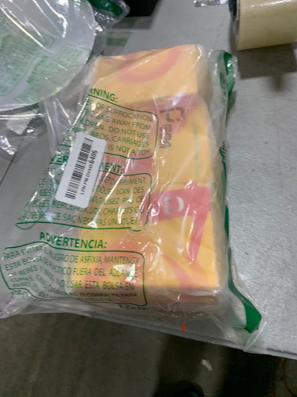 Photo 1 of Poen 3 Pcs Mini Inflatable Tube Man Gift Funny Gag Birthday Wacky Waving Inflatable Guy with Blower Desktop Mini Dancer Gift for Women Party Decoration(Smile)