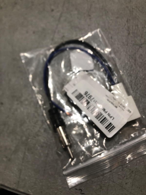 Photo 1 of Metra 40-Lx11 Abs Car Cd Radio Antenna Adapter Female Cable with Amplifier Fit for Crown
