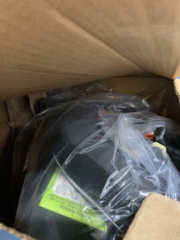 Photo 1 of Graco SlimFit 3-in-1 Convertible Car Seat