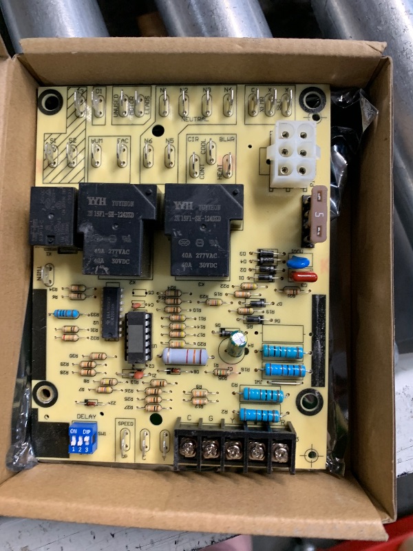 Photo 1 of ***(NO RETURNS OR REFUNDS/ FOR PARTS ONLY/ NON FUNCTIONAL)***
ST9120C Furnace Fan Control Board Replacement for Honeywell Furnace Fan Control Circuit Board ST9120C