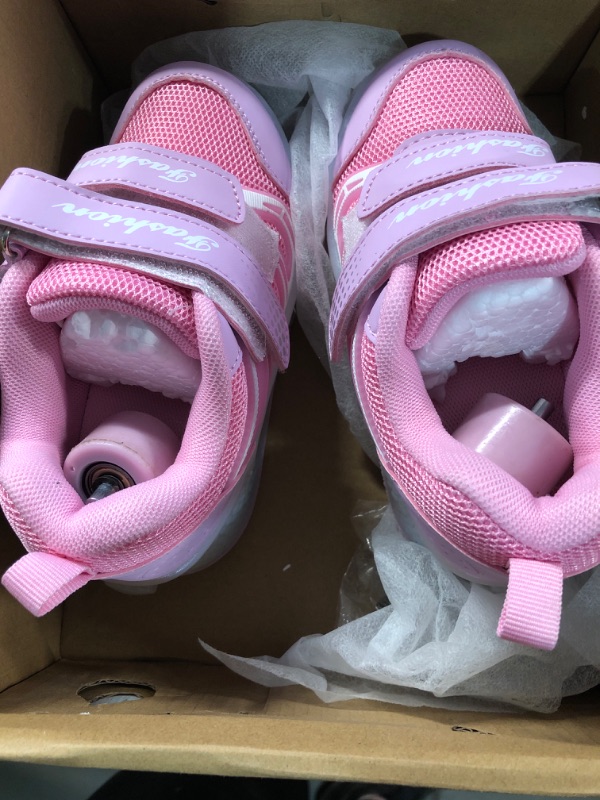 Photo 1 of ***(MINOR DAMAGE/ SEE NOTES)***
Qneic USB Chargable LED Light Up Double Wheeled Roller Skate Sneaker Shoes for Boys Girls Kids