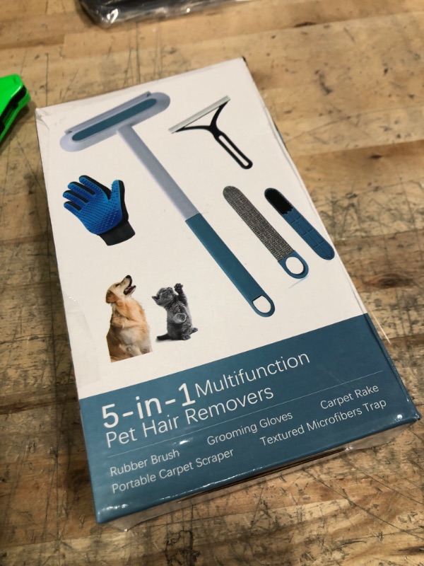 Photo 1 of ?5 PCS? Pet Hair Remover