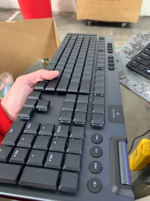 Photo 1 of *** MISSING USB PARTS ONLY***
Logitech G915 TKL Tenkeyless Lightspeed Wireless RGB Mechanical Gaming Keyboard, Low Profile Switch Options, Lightsync RGB, Advanced Wireless and Bluetooth Support - Tactile