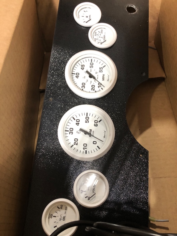 Photo 1 of (gages damaged)(sold for parts)Faria Beede Instruments KT9797 Inboard Dress White 6-Gauge Boxed Set