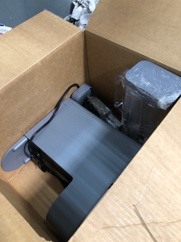 Photo 1 of ** (NO SIGNS OF LIFE) (PARTS) Keurig K-Supreme Single Serve K-Cup Pod Coffee Maker, MultiStream Technology, 4 Brew Sizes, 66oz Dual-Position Removable Reservoir, Gray