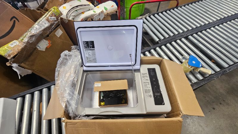 Photo 1 of (USED)(UNTESTED FULLY) F40C4TMP 12 Volt Refrigerator, 20 Quart(18L) Portable Freezer, 12V Car Fridge(-8?~50?), Compressor Cooler for Camping, Road Trip, Travel, Van, Truck, RV, Boat, Outdoor, Home, 12/24V DC & 100~240V AC