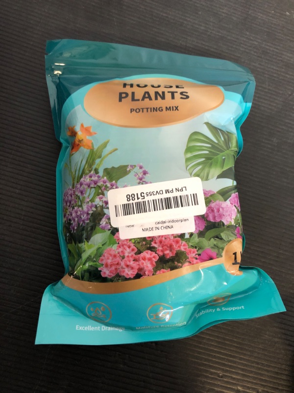 Photo 1 of Omitgoter Potting Soil Mix 1qt for Indoor Plants, Organic Houseplant Soil Well Draining Dirt Ready to Use, Fit for House Plant Like Pothos, Philodendron, Monstera, African Violet