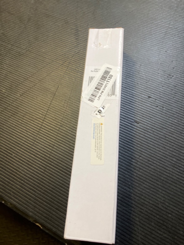 Photo 1 of Fluval Replacement Flex LED Lamp Assembly – Suitable for Flex 9 US Gal. (34 L) Aquarium