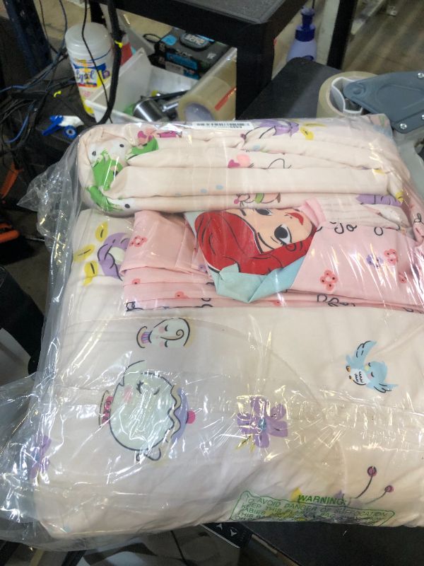 Photo 1 of Franco Disney Princess Kids Bedding Super Soft & Cozy Comforter and Sheet Set, Twin, (Officially Licensed Product)