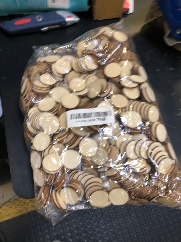 Photo 1 of 1000 Pieces Unfinished Wood Slices Round Disc Circle Wood Pieces Wooden Cutouts Ornaments for Wood Slices DIY Crafts and Decoration, 1 Inch in Diameter