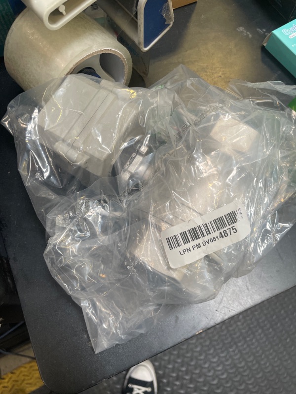 Photo 1 of BOKYWOX NPT 2'' Motorized Ball Valve 24V Electrical Ball Valve CR2-01 Stainless Steel 304 with Indicator