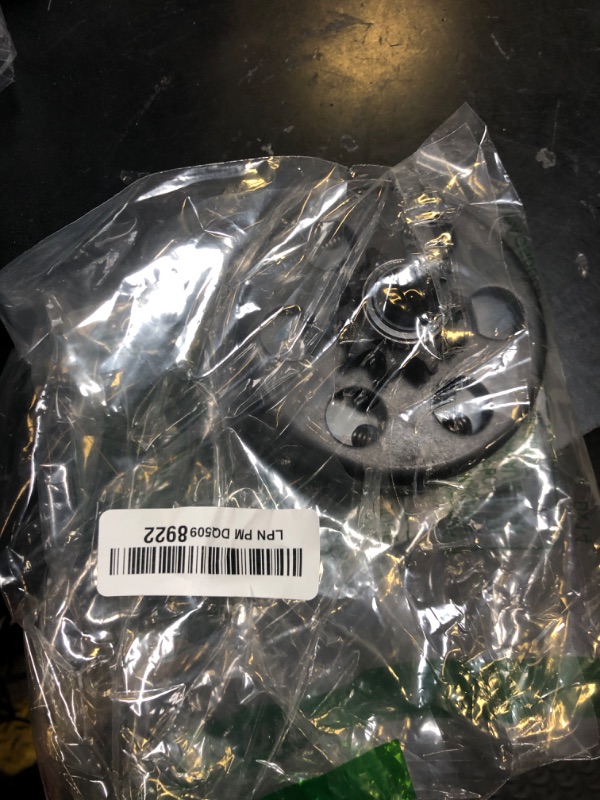 Photo 1 of Centrifugal Clutch 5/8" Shaft and 10 Tooth Fit for #40/41/420 Chain Sprocket for Go-Karts Mini Bike Lawnmower Engine 6.5HP