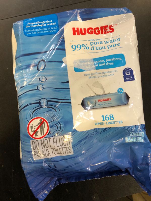 Photo 1 of Huggies 99% Pure Water Baby Wipes, Unscented, 9 flip-top packs (3 Packs of 3), 504 Wipes Total, Packaging May Vary