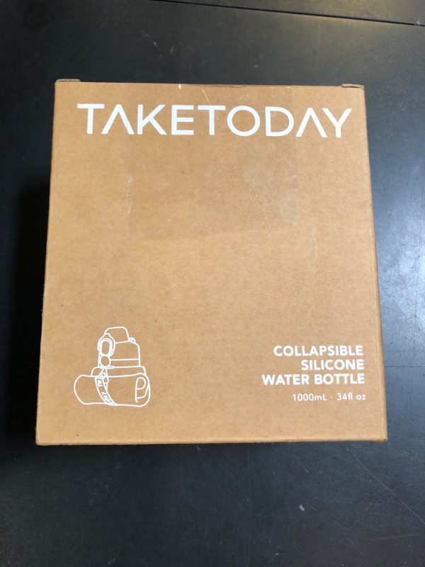 Photo 1 of TakeToday Collapsible Water Bottles 32oz, Foldable Travel Water Bottle with Straw, BPA Free, Silicone Water Bottle Leakproof for Hiking, International Travel, Outdoors (Green)