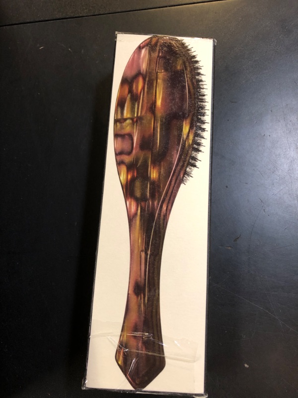 Photo 1 of Oribe Flat Brush