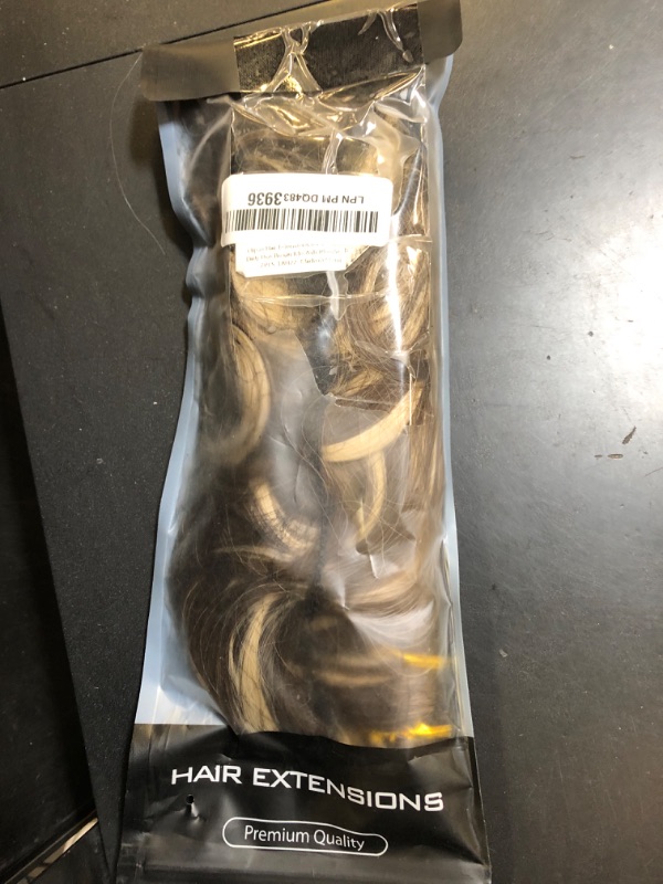 Photo 1 of Clip in Hair Extensions for Women 20 Inch Light Brown Mix Ash Blonde Long Wavy Hair Extensions Clip ins 7PCS Lightweight Lace Weft Synthetic Hairpieces for Daily Use