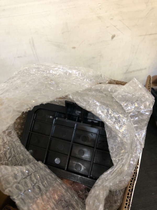Photo 1 of Baxzl Vapor Canister for Hyundai Santa Fe 2001 2002 2003 2004 2005 2006 2.4L 2.7L 3.5L L4 V6 Replaces 911-863 911863 4B1391 CP1392 CP3257 VC4314 3142026300