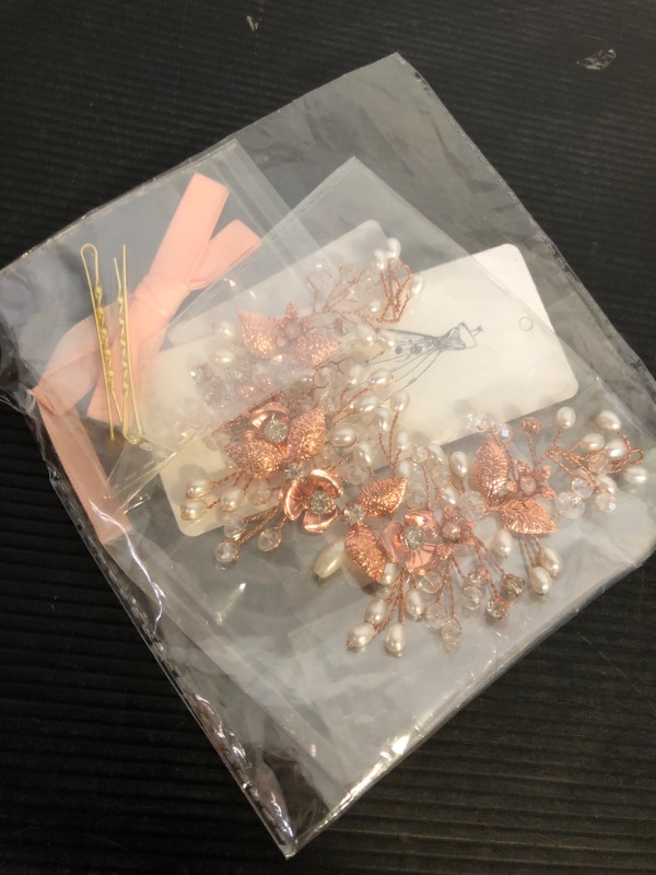 Photo 1 of inSowni 30 Pack Silver Wedding Bridal Hair Side Combs+U Shaped Hair Pins Clips Barrettes Prom Hair Pieces Rhinestone Pearl Baby Breath White Flower Decorative Accessories for Women Girls Bridesmaids