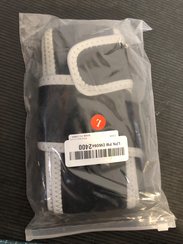 Photo 1 of Dog Knee Braces for Back Leg, Knee Brace for Dogs with Torn ACL Hind Leg or Front Leg, Help Pain Relief, Osteoarthritis, Ligament Injuries Adjustable Leg Support Brace for Rear Legs, L